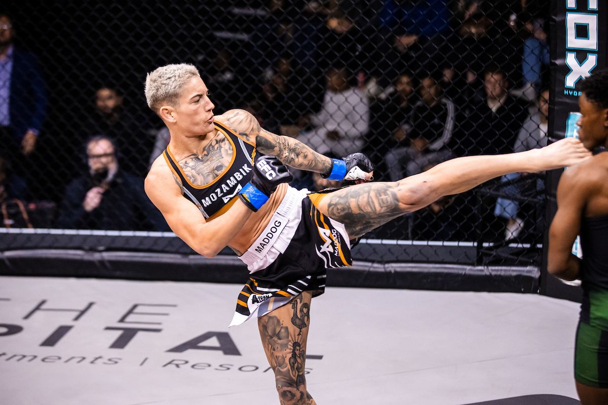 Amanda Maddog Lino throwing a kick at EFC 134