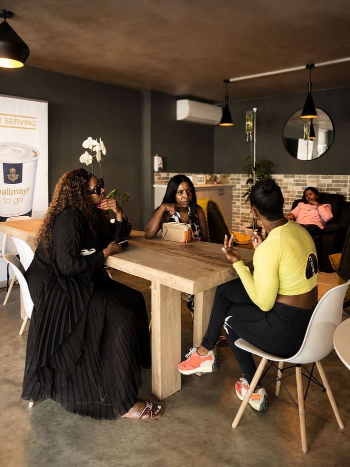 Maddog Health & Wellness — relaxation lounge